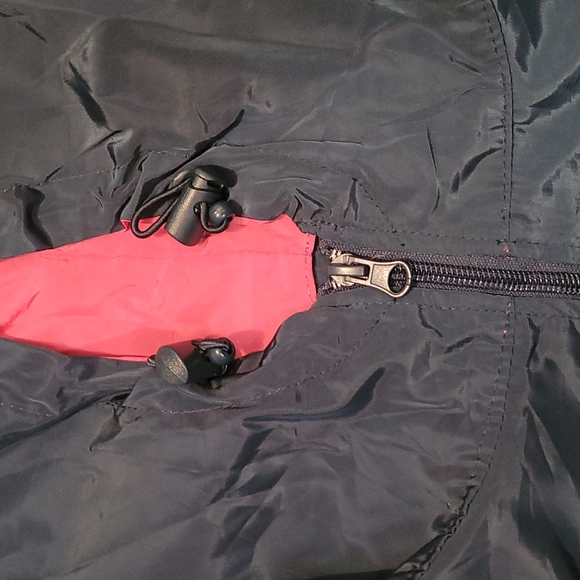 Beautiful Giant Women's Small Wind Hooded Breaker Size Small - Picture 6 of 14